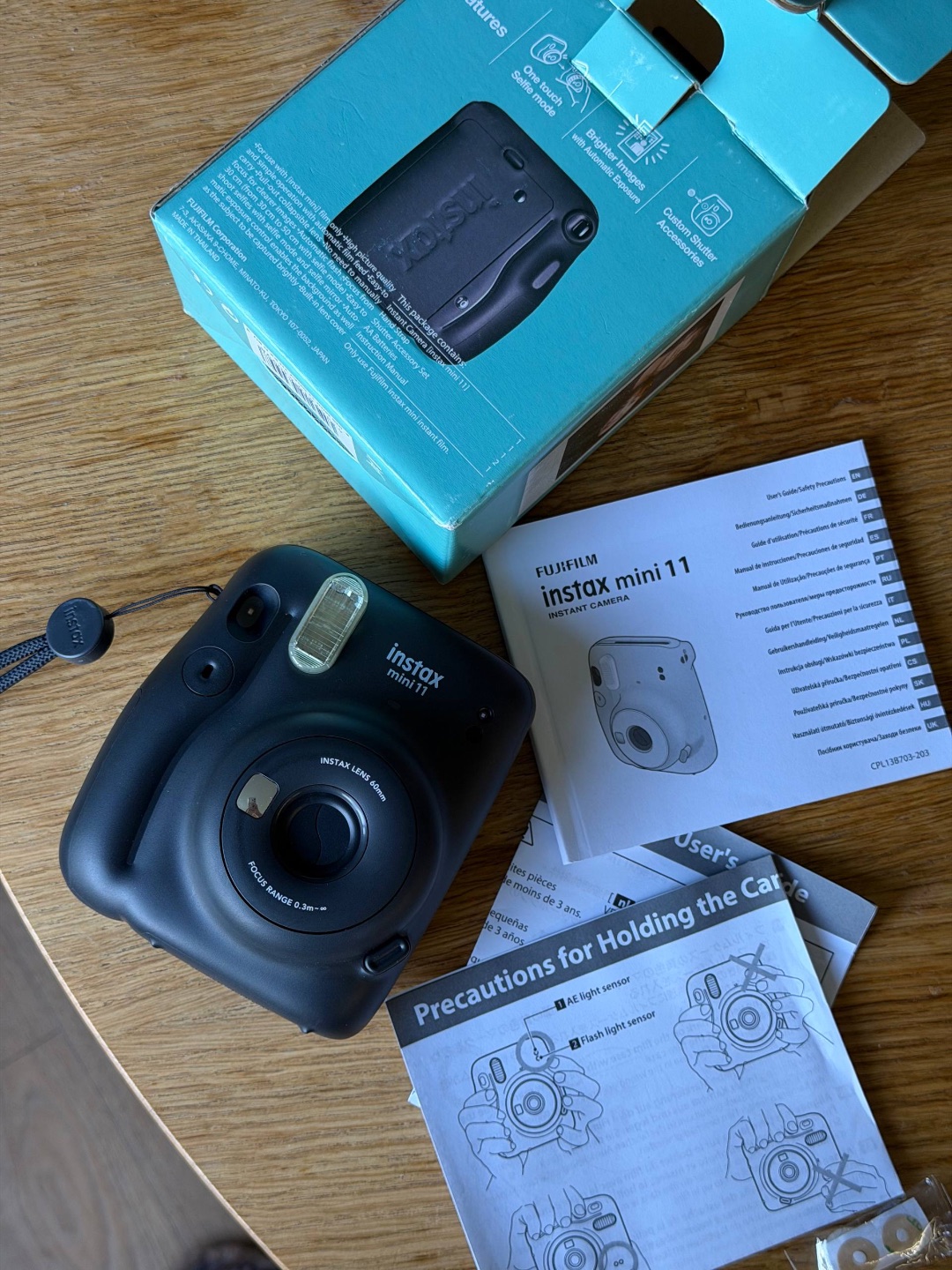 FujiFilm Instax Mini 11